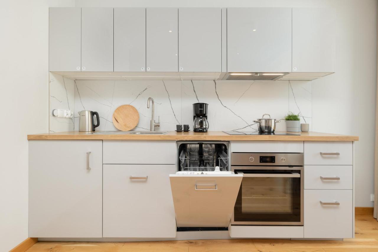 Apartament Z Tarasem W Centrum Swinoujscia By Noclegi Renters سفينويتشي المظهر الخارجي الصورة