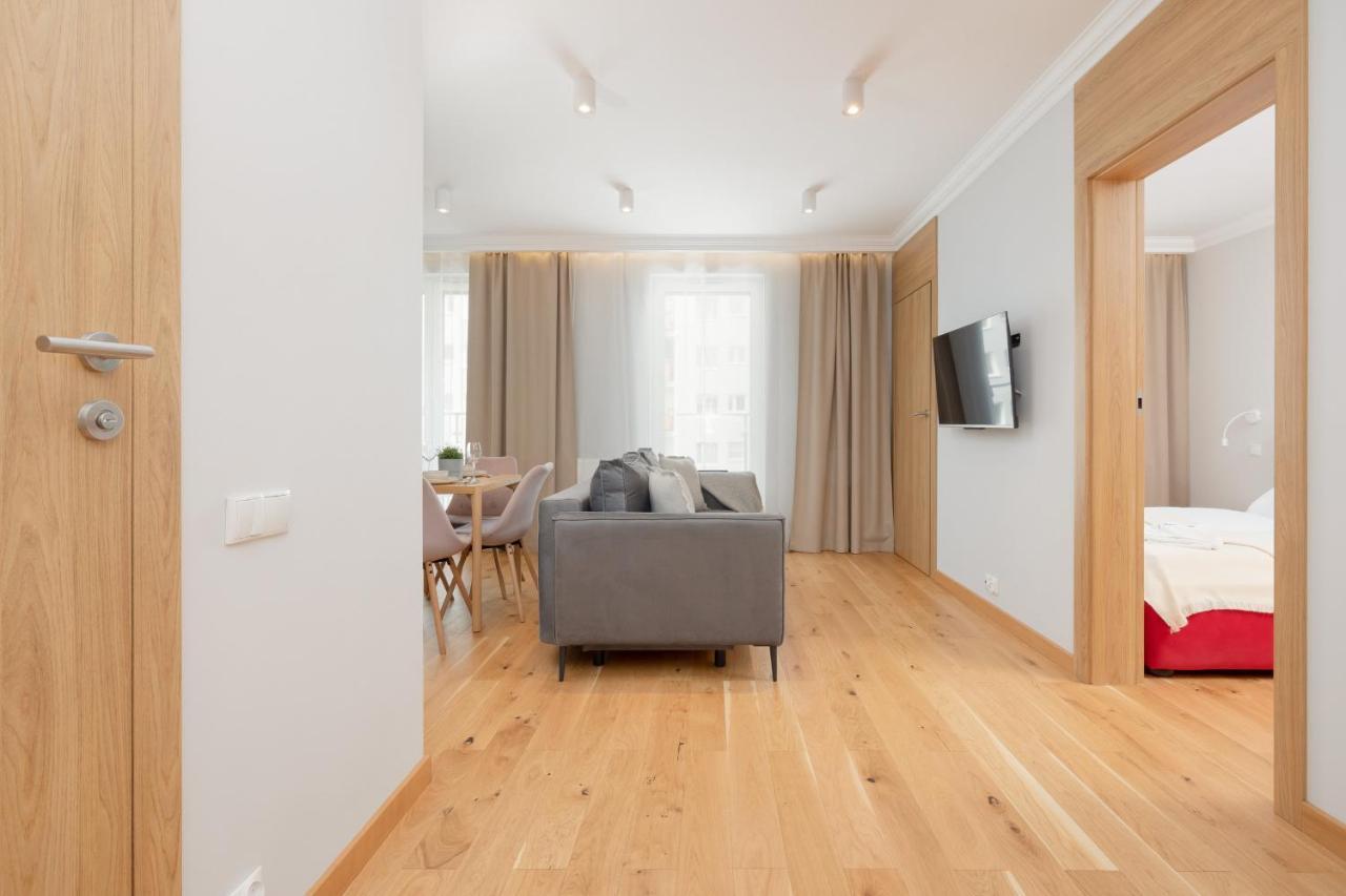 Apartament Z Tarasem W Centrum Swinoujscia By Noclegi Renters سفينويتشي المظهر الخارجي الصورة